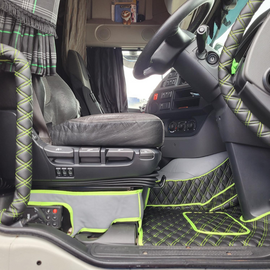 DAF XF106 (2019-2022)  Quilted - Full Cab Set