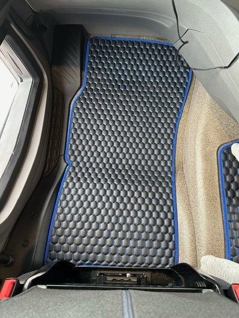 DAF XF NEW 2022-present - Quilted - 3 piece set