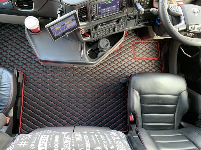 Quilted 3 piece set Scania S Cab (2018-present)