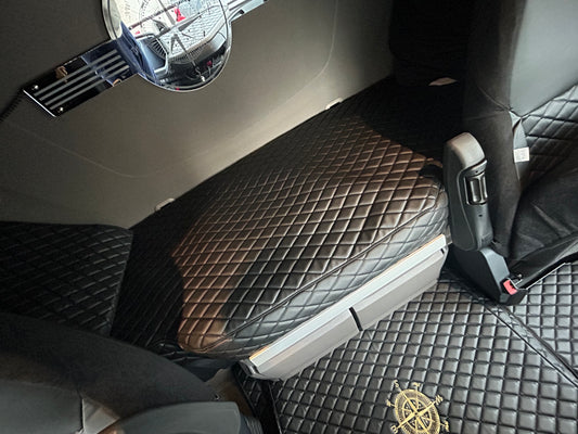 DAF XF New 2022 -present - Quilted Bed Cover
