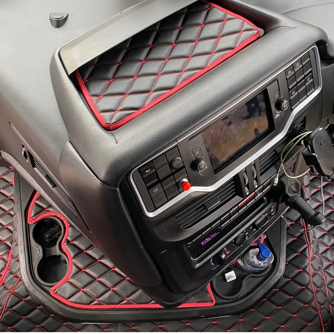 Quilted - Full Cab Set_Iveco S-WAY (2020-present)