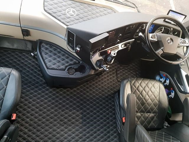 Quilted Truck Mats - Flat floor Mercedes Actros MP4/5 (2011-2024)