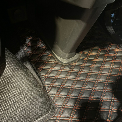 Quilted Flat floor_T High Flat Floor (2014-present)